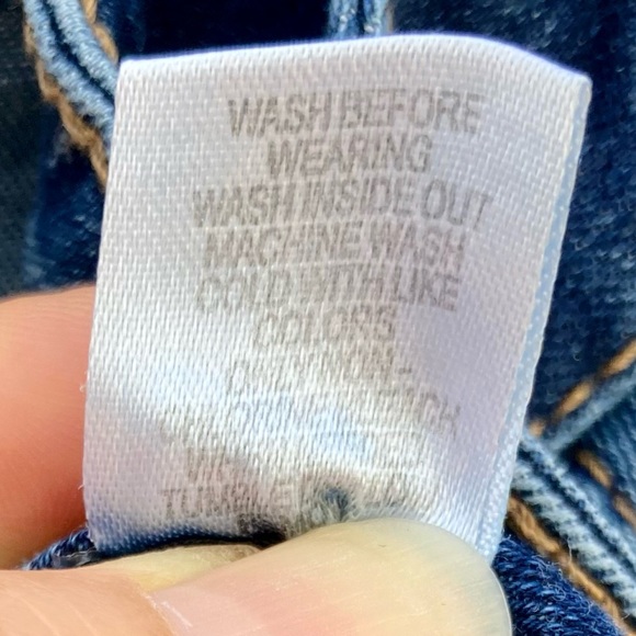 H&H by Harmony & Havoc: Size 6 women’s cuffed ankle jeans w/matching tie belt. - Picture 9 of 9